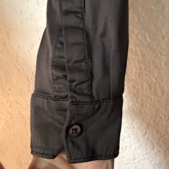 Calvin Klein - Picture 4 of 11